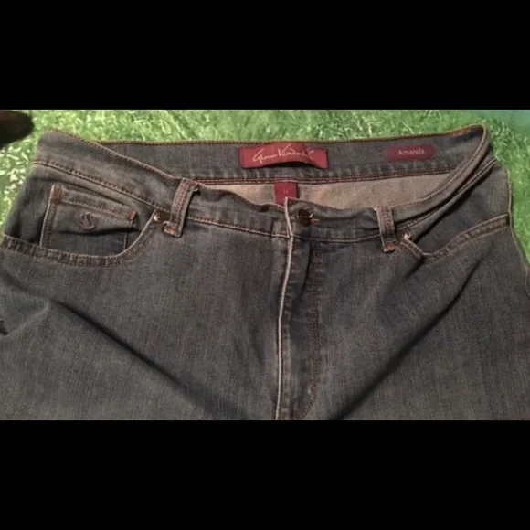 Jeans GLORIA VANDERBILT Size 14 AMANDA Faded Blue Womens Comfortable Pants! - Picture 3 of 7